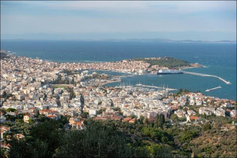 Exploring around the island of Lesvos (Mytilene) in 36 hours