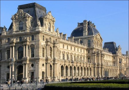 The Louvre Area, Paris Budget Hotels