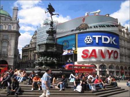 London Calling: All About Picadilly Circus