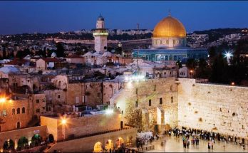 Discover the Past, Present, and Future of the Holy Land in 11 Days