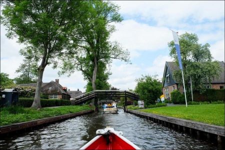 Giethoorn: The fairy-tale village of the Netherlands